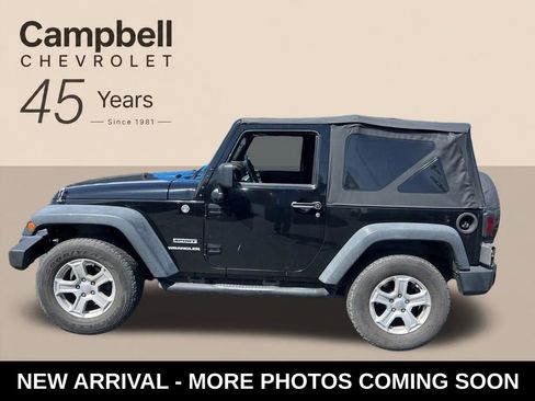 Used 2013 Jeep Wrangler Sport AWD/4WD image 2