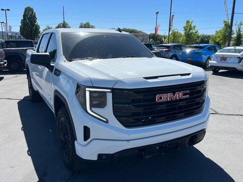 Used 2025 GMC Sierra 1500 Elevation AWD/4WD image 5