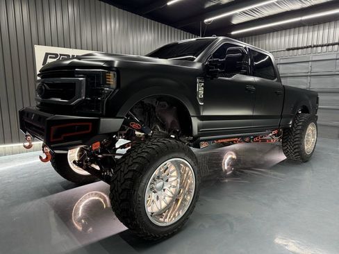 Used 2022 Ford F250 Platinum AWD/4WD image 16