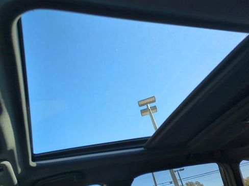 Used 2025 Subaru Forester Premium w/ Convenience Package #1 image 22