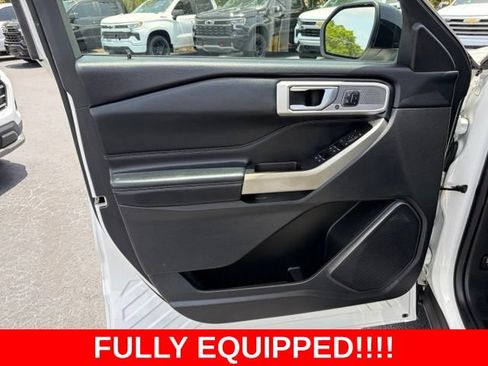 Used 2020 Ford Explorer Limited w/ Class III Trailer Tow Package RWD image 12