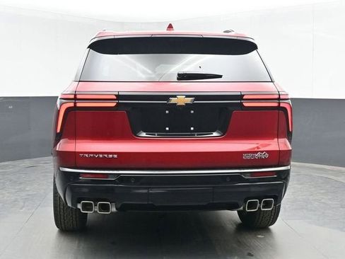 New 2026 Chevrolet Traverse High Country w/ LPO, Floor Liner Package FWD image 13