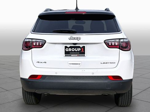 Used 2025 Jeep Compass Limited AWD/4WD image 5