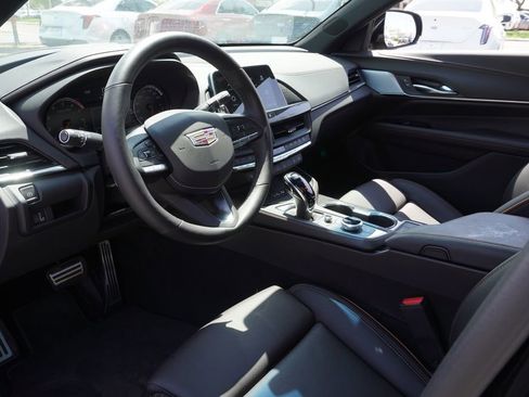 New 2025 Cadillac CT4 V image 17