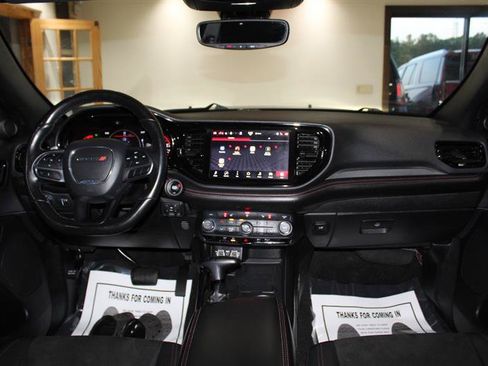 Used 2022 Dodge Durango R/T w/ Blacktop Package AWD/4WD image 18