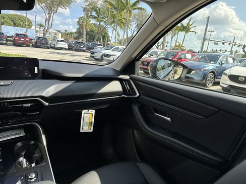 New 2026 MAZDA CX-90 3.3 Turbo w/ Select Package image 16