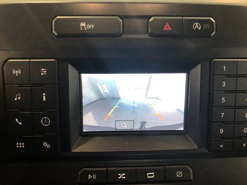 Used 2018 Ford F150 XLT w/ Equipment Group 301A Mid image 17