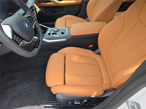 New 2026 BMW i4 eDrive40 w/ Premium Package RWD image 22