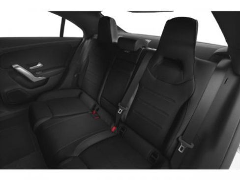 Used 2023 Mercedes-Benz CLA 250 4MATIC image 13