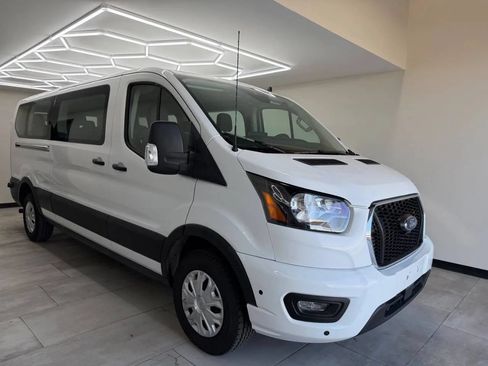 Used 2024 Ford Transit 350 XLT RWD image 9