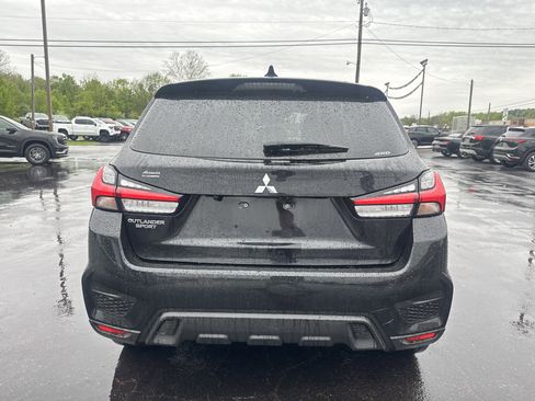 Used 2025 Mitsubishi Outlander Sport ES AWD/4WD image 4