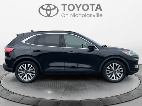 Used 2020 Ford Escape Titanium AWD/4WD image 6