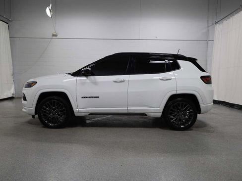 Used 2023 Jeep Compass High Altitude AWD/4WD image 2