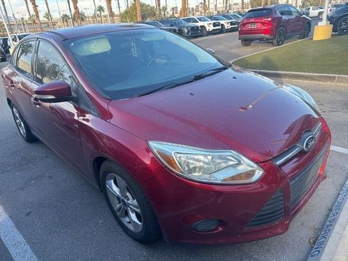 Used 2014 Ford Focus SE image 3