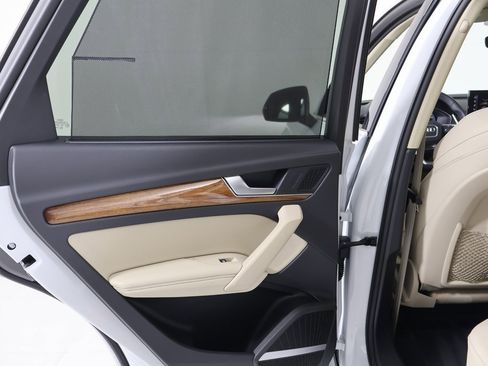 Used 2023 Audi Q5 2.0T Premium Plus w/ Premium Plus Package image 22