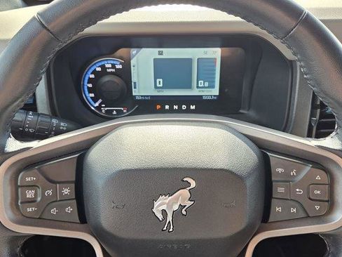 Used 2024 Ford Bronco Wildtrak image 38