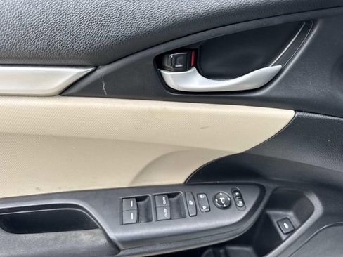 Used 2021 Honda Civic LX image 23