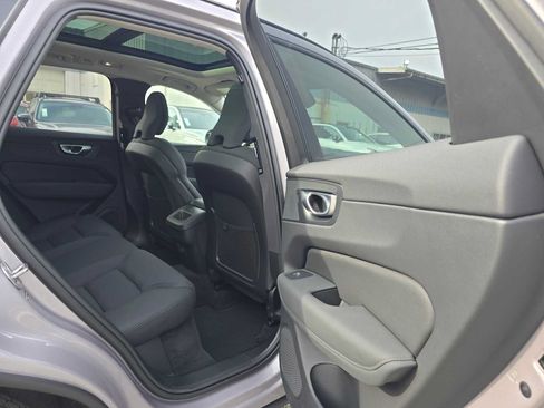 Used 2026 Volvo XC60 B5 Plus w/ Protection Package Premier AWD/4WD image 13