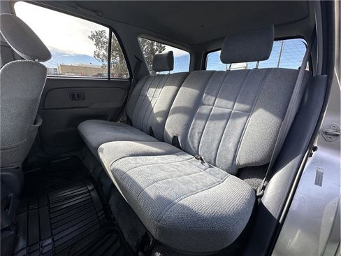 Used 2000 Toyota 4Runner SR5 image 16