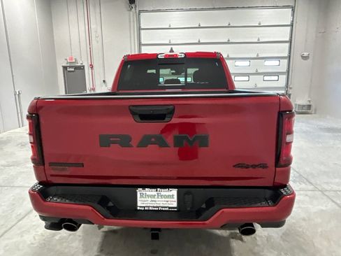 New 2026 RAM 1500 Big Horn AWD/4WD image 7