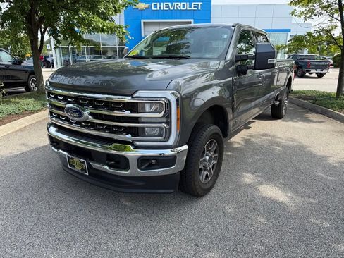 Used 2023 Ford F350 Lariat w/ Lariat Ultimate Package AWD/4WD image 9
