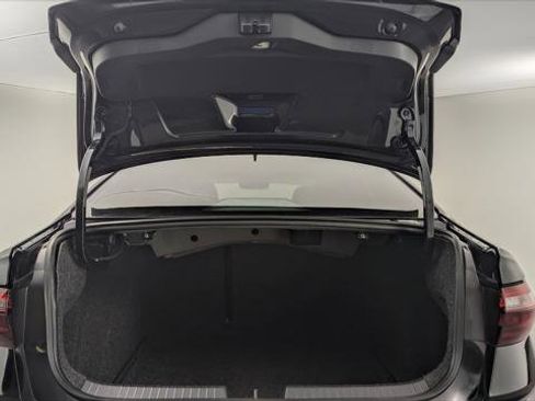 Used 2020 Volkswagen Jetta GLI image 18