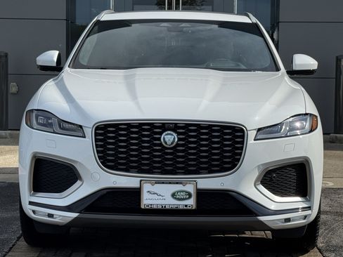 Used 2026 Jaguar F-PACE R-Dynamic S AWD/4WD image 8