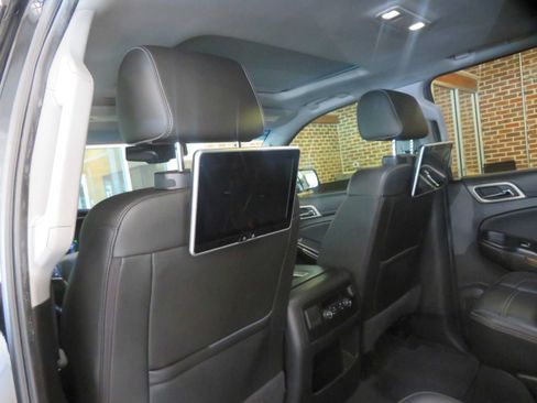Used 2019 GMC Yukon XL Denali AWD/4WD image 20