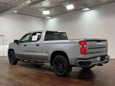 Used 2025 Chevrolet Silverado 1500 RST w/ Redline Edition AWD/4WD image 5