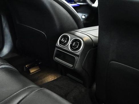 New 2026 Mercedes-Benz C 300 4MATIC Sedan image 19