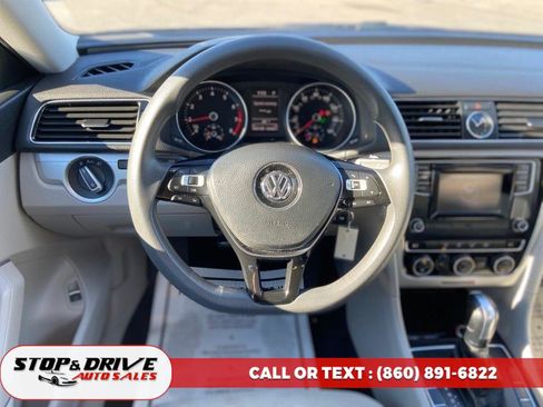 Used 2016 Volkswagen Passat 1.8T S image 14