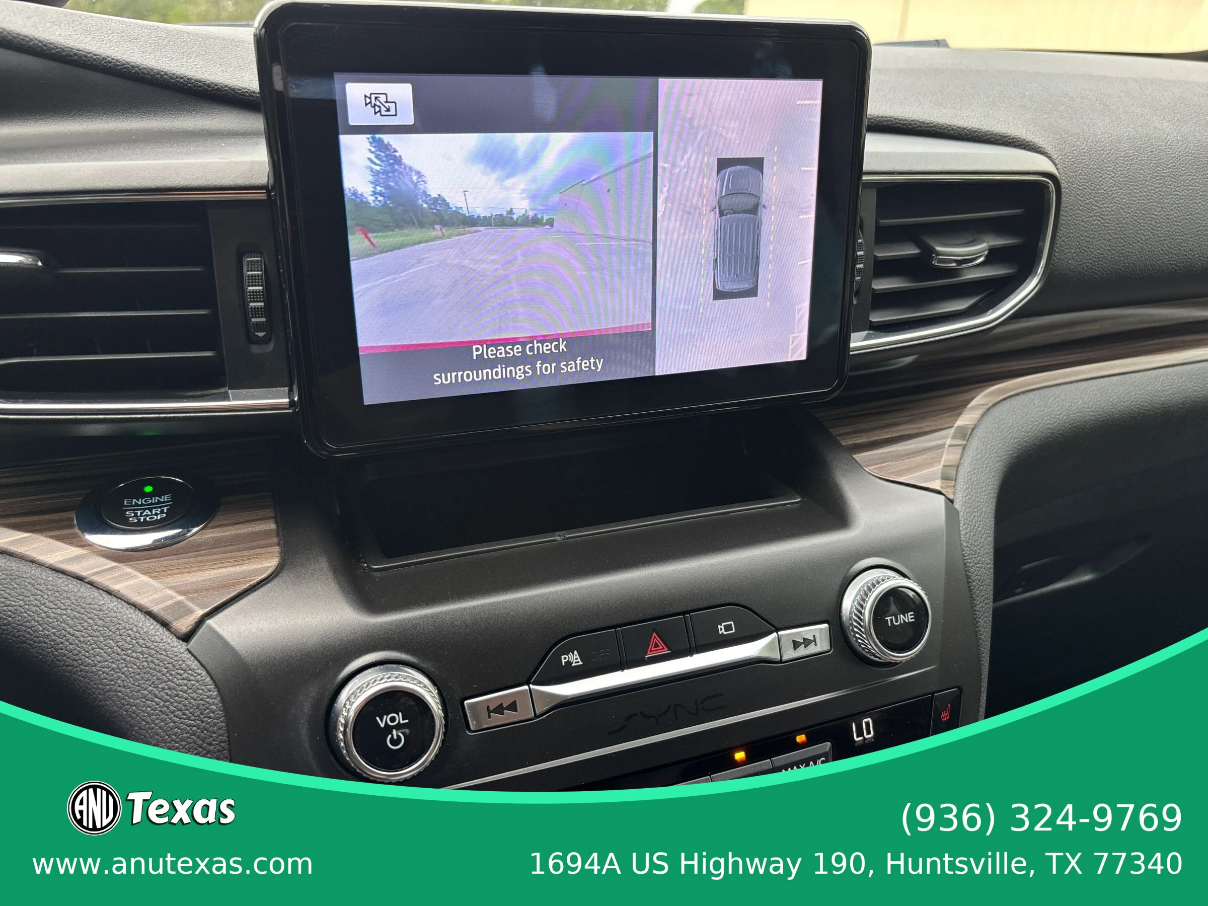 Used 2020 Ford Explorer Limited w/ Class III Trailer Tow Package AWD/4WD image 55