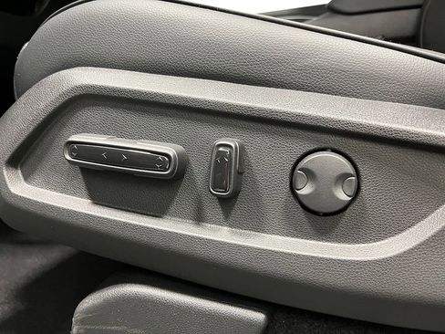 New 2025 Honda Pilot Black Edition image 18