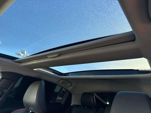 Certified 2024 Toyota Prius Prime image 10