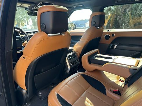 Used 2020 Land Rover Range Rover Sport HSE Dynamic image 34