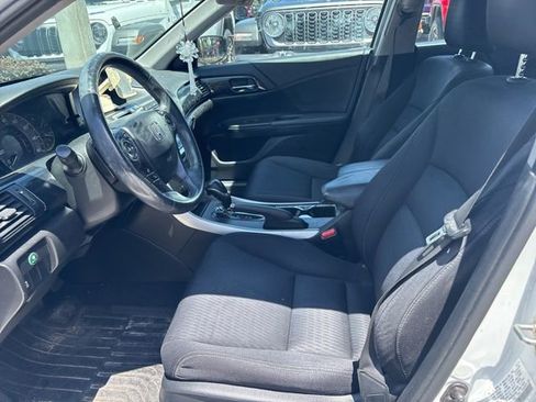 Used 2014 Honda Accord Sport image 7