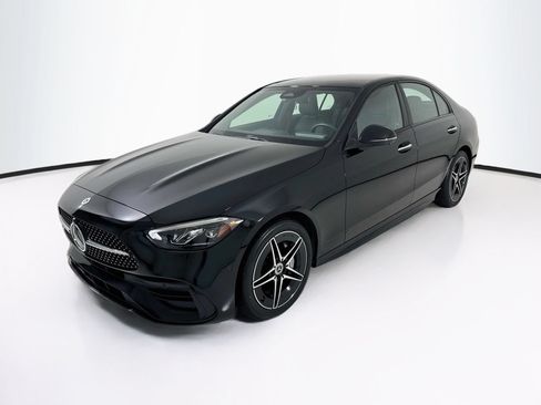 Used 2024 Mercedes-Benz C 300 Sedan image 3