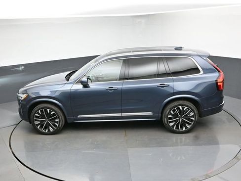 New 2026 Volvo XC90 B6 Plus AWD/4WD image 48