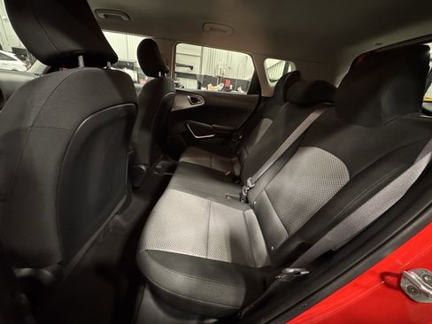 Used 2021 Kia Soul LX image 20