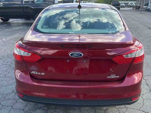 Used 2014 Ford Focus SE FWD image 7