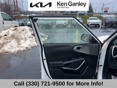 Certified 2023 Kia Soul LX image 26