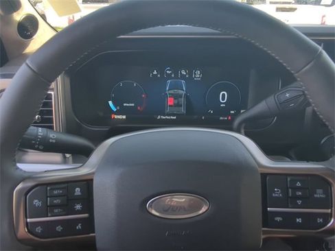 New 2026 Ford F250 Platinum w/ Platinum Plus Package image 29