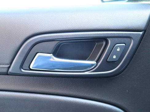 Used 2019 Chevrolet Tahoe LT image 26