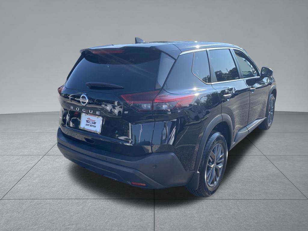 Used 2021 Nissan Rogue S FWD image 13