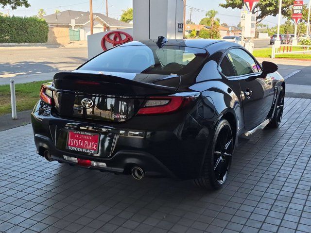 Used 2025 Toyota GR86 Premium w/ ALL Weather Mat Package (TMS) RWD image 8