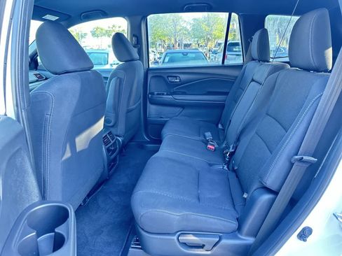 Used 2021 Honda Passport Sport image 15