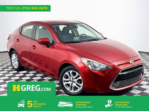 Used 2017 Toyota Yaris iA image 1