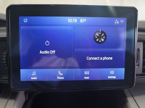 Used 2021 Ford Explorer XLT RWD image 18