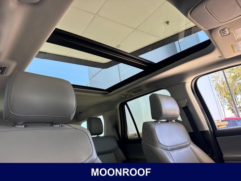 Used 2025 Ford Expedition Active AWD/4WD image 24