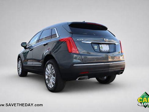 Used 2019 Cadillac XT5 Premium Luxury FWD image 6
